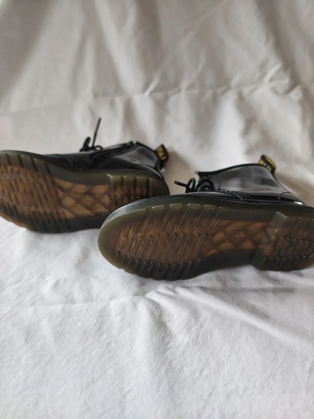 Dr. Martens Kids Black Patent Leather Lace-Up Boots Size 10
